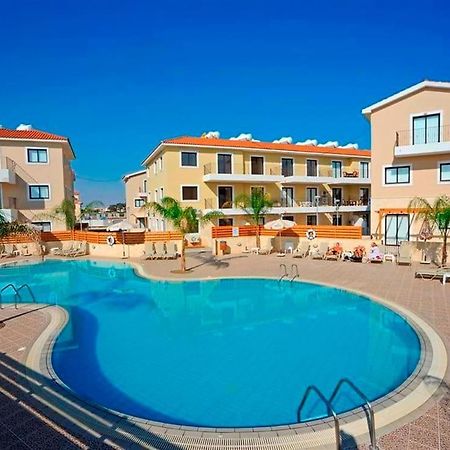 Stay Kyklades Resort & Spa Paralimni Esterno foto