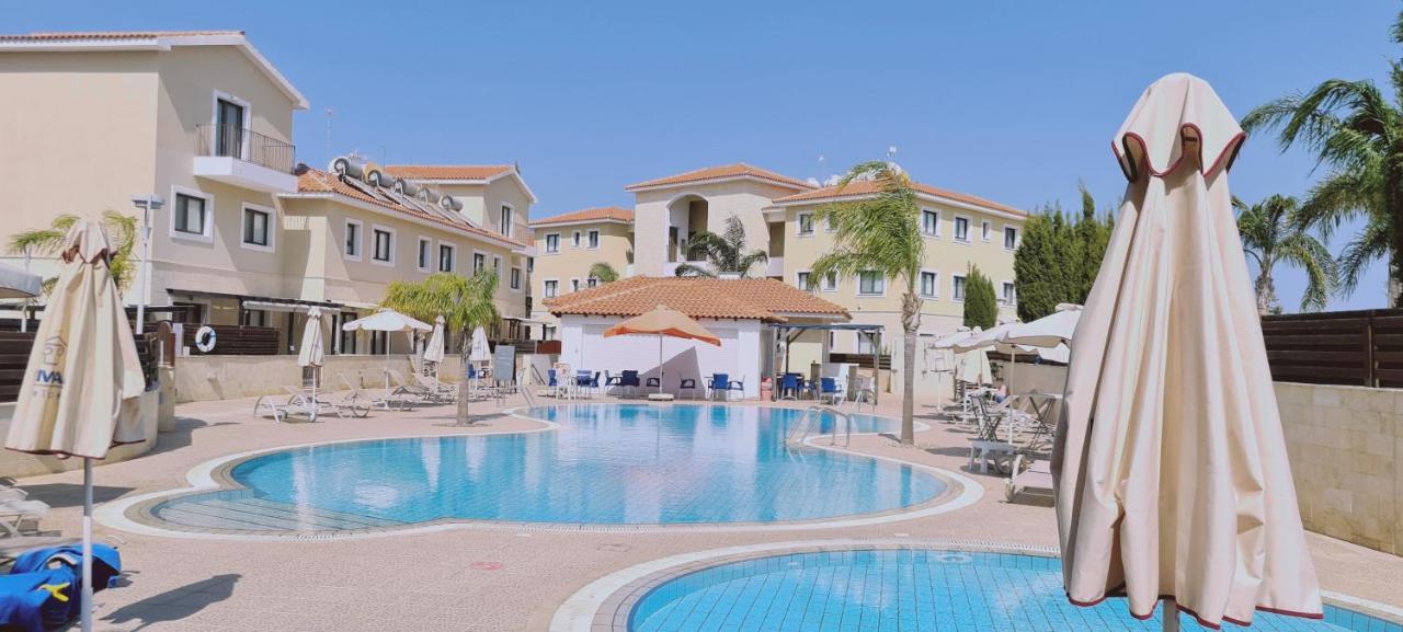 Stay Kyklades Resort & Spa Paralimni Esterno foto
