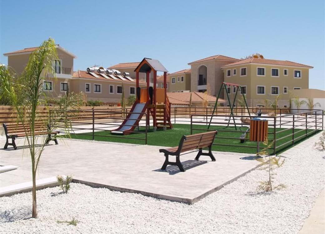 Stay Kyklades Resort & Spa Paralimni Esterno foto